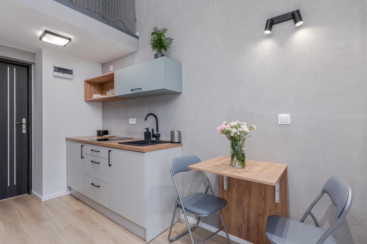 Parkside Fresh Apartments - Old Town Guesthouse - By Upstairs 克拉科夫 外观 照片