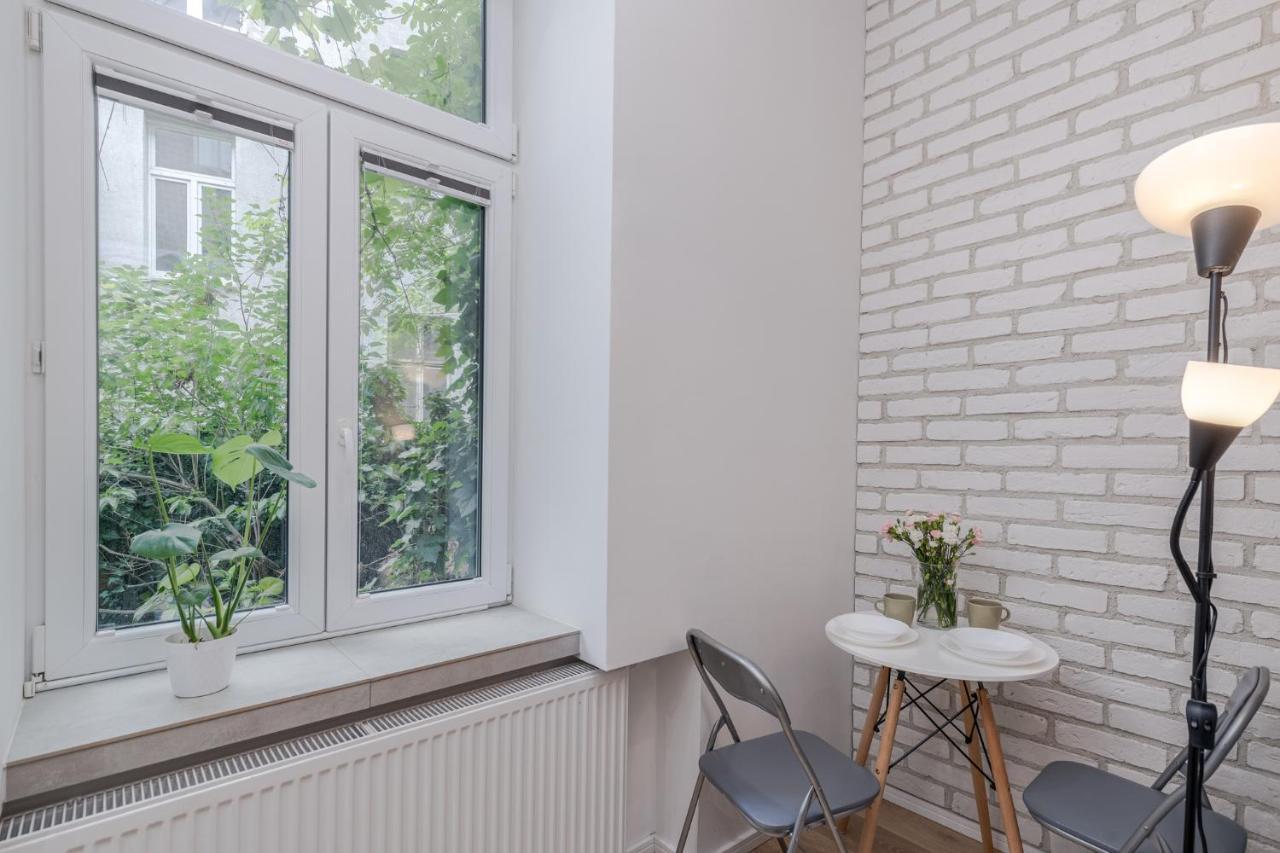 Parkside Fresh Apartments - Old Town Guesthouse - By Upstairs 克拉科夫 外观 照片