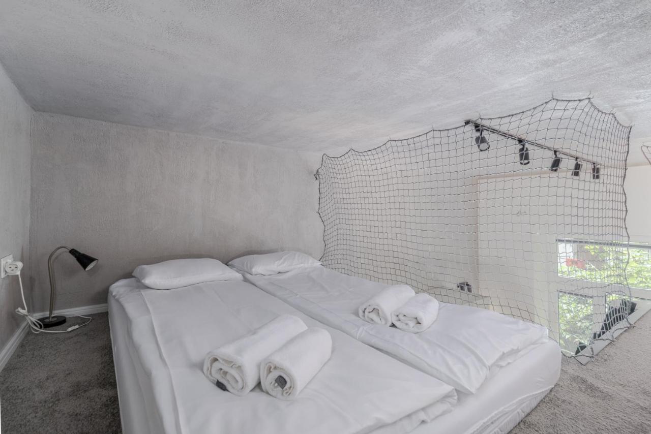 Parkside Fresh Apartments - Old Town Guesthouse - By Upstairs 克拉科夫 外观 照片